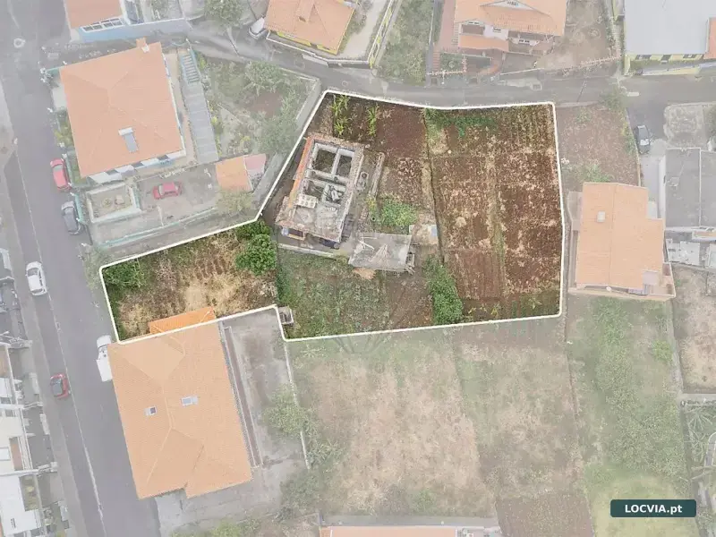 Moradia T4 à venda em Machico
