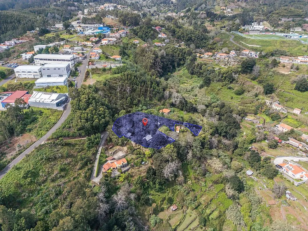 Moradia T6 à venda em Camacha, Santa Cruz