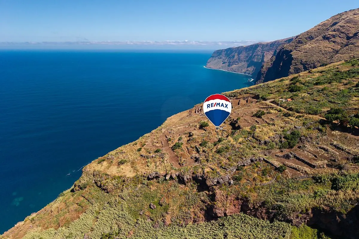 Terreno à venda em Fajã da Ovelha, Calheta (Madeira)