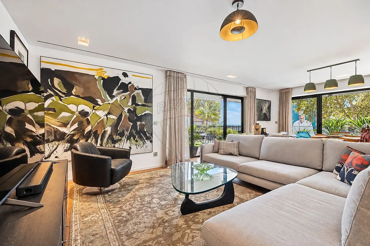 Apartamento T3 à venda em São Martinho, Funchal