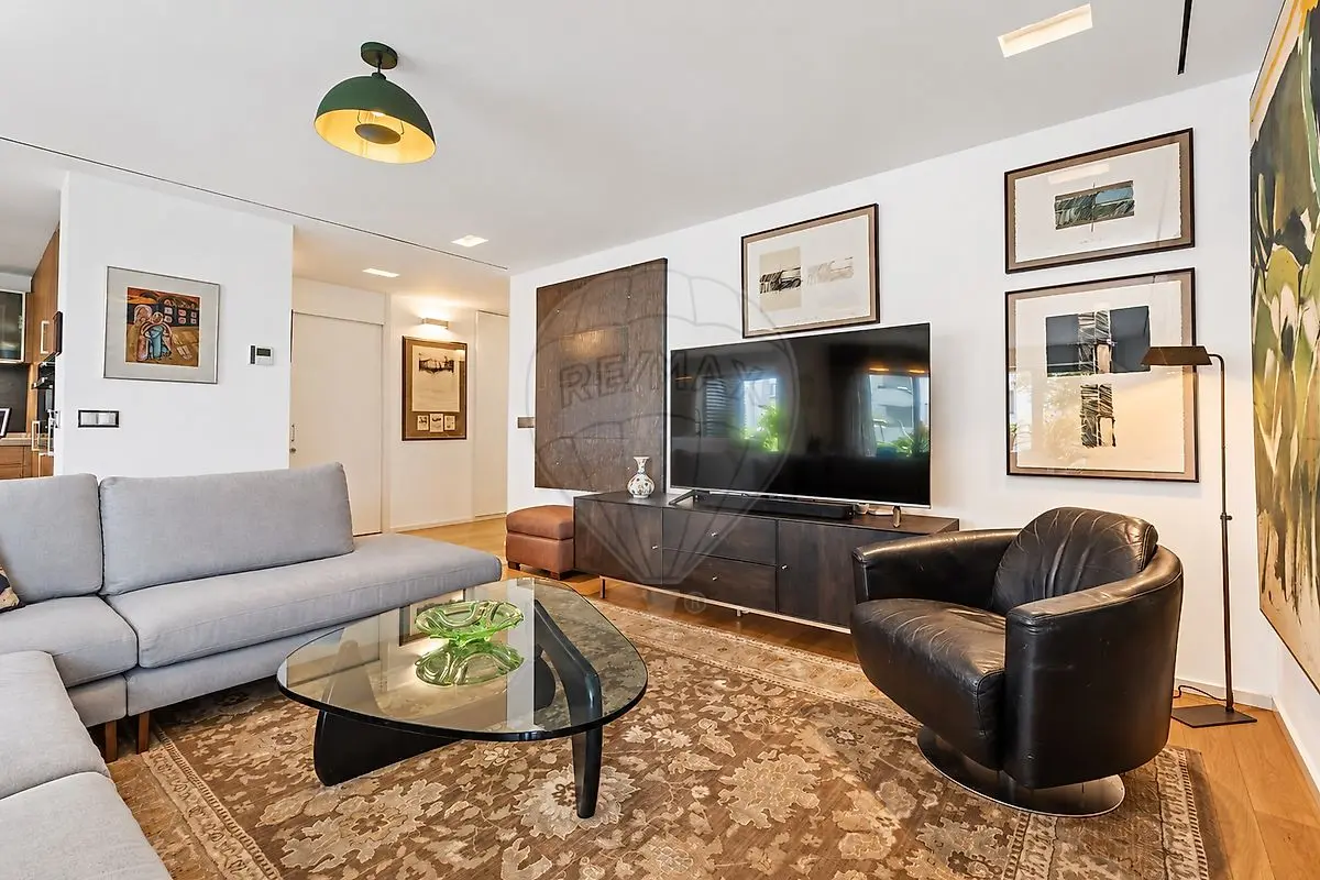 Apartamento T3 à venda em São Martinho, Funchal