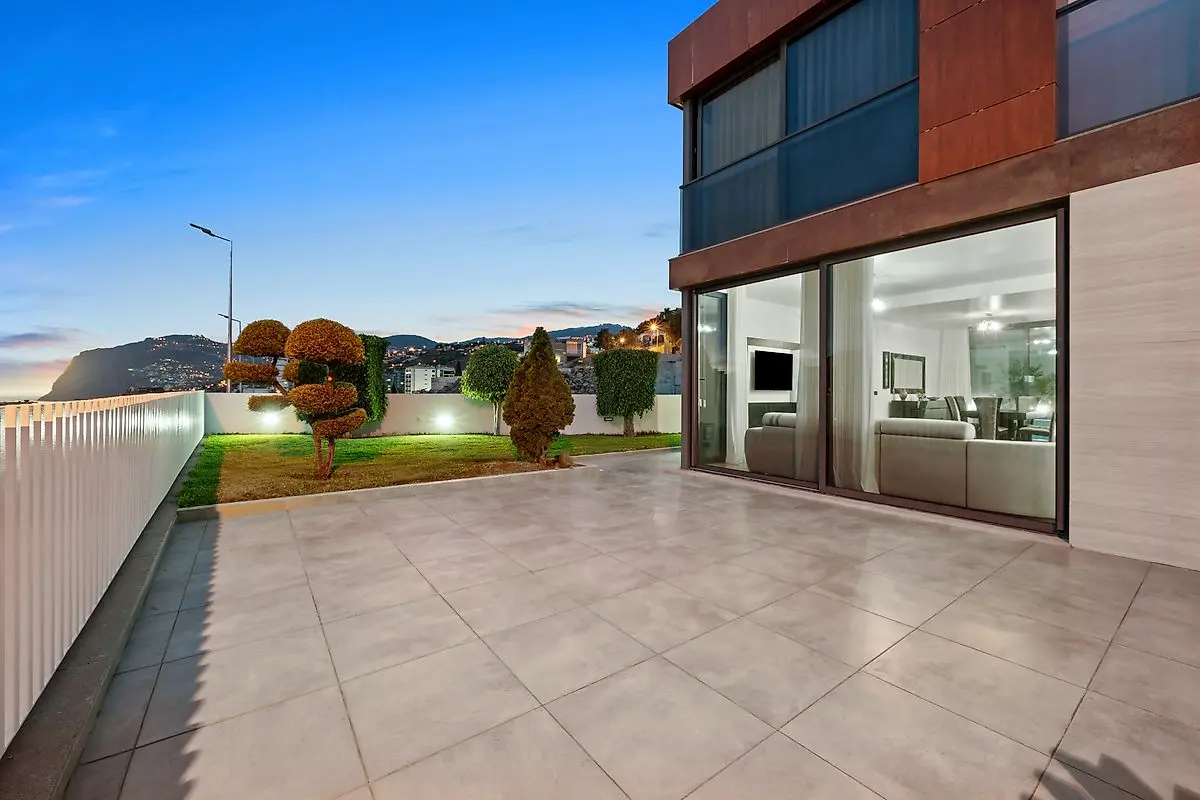 Moradia T3 de luxo à venda em São Martinho, Funchal