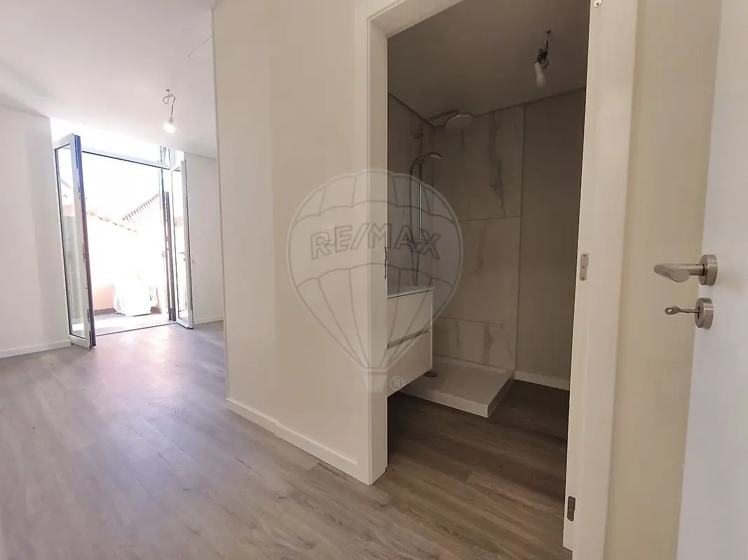Apartamento T2 à venda em Sé, Funchal