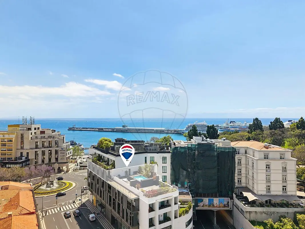 Apartamento T4 de luxo à venda em Sé, Funchal