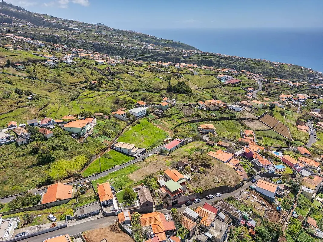 Terreno à venda em Calheta, (Madeira)
