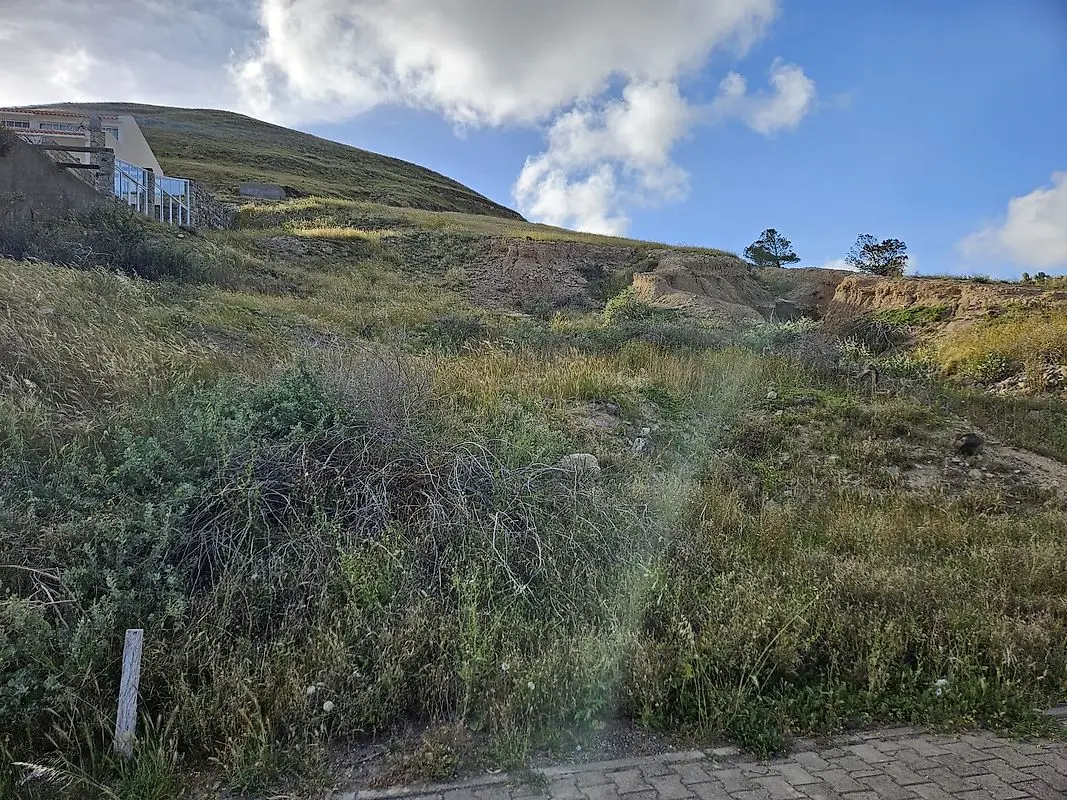 Terreno à venda em Porto Santo