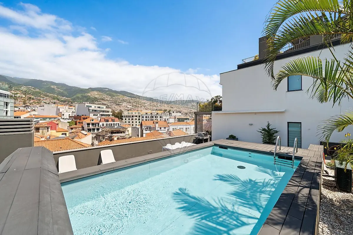 Apartamento T4 de luxo à venda em Sé, Funchal
