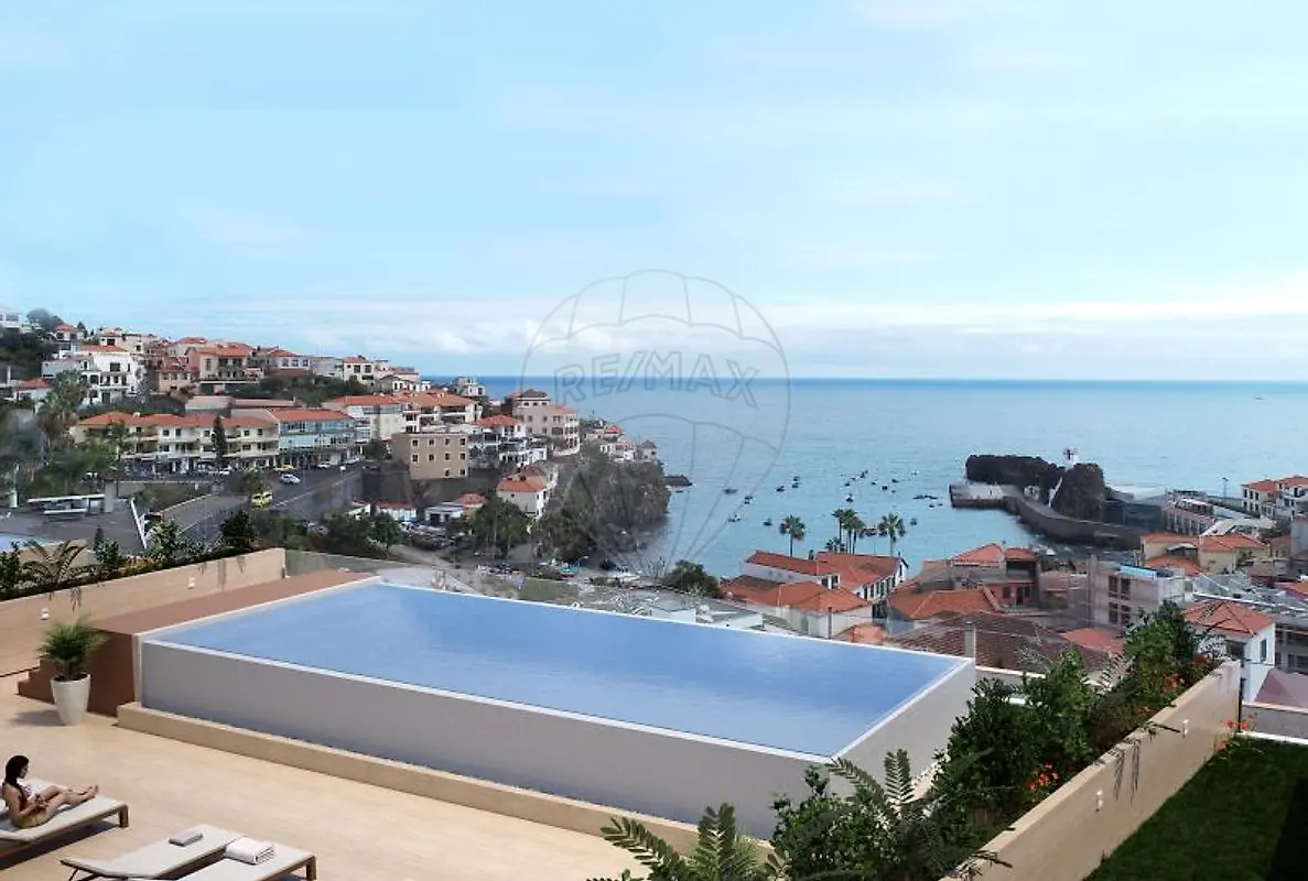 Apartamento T2 de luxo à venda em Câmara de Lobos