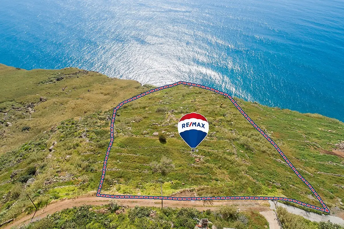 Terreno à venda em Fajã da Ovelha, Calheta (Madeira)