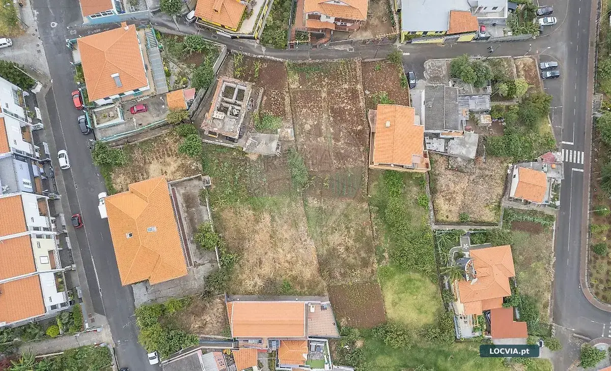 Moradia T4 à venda em Machico