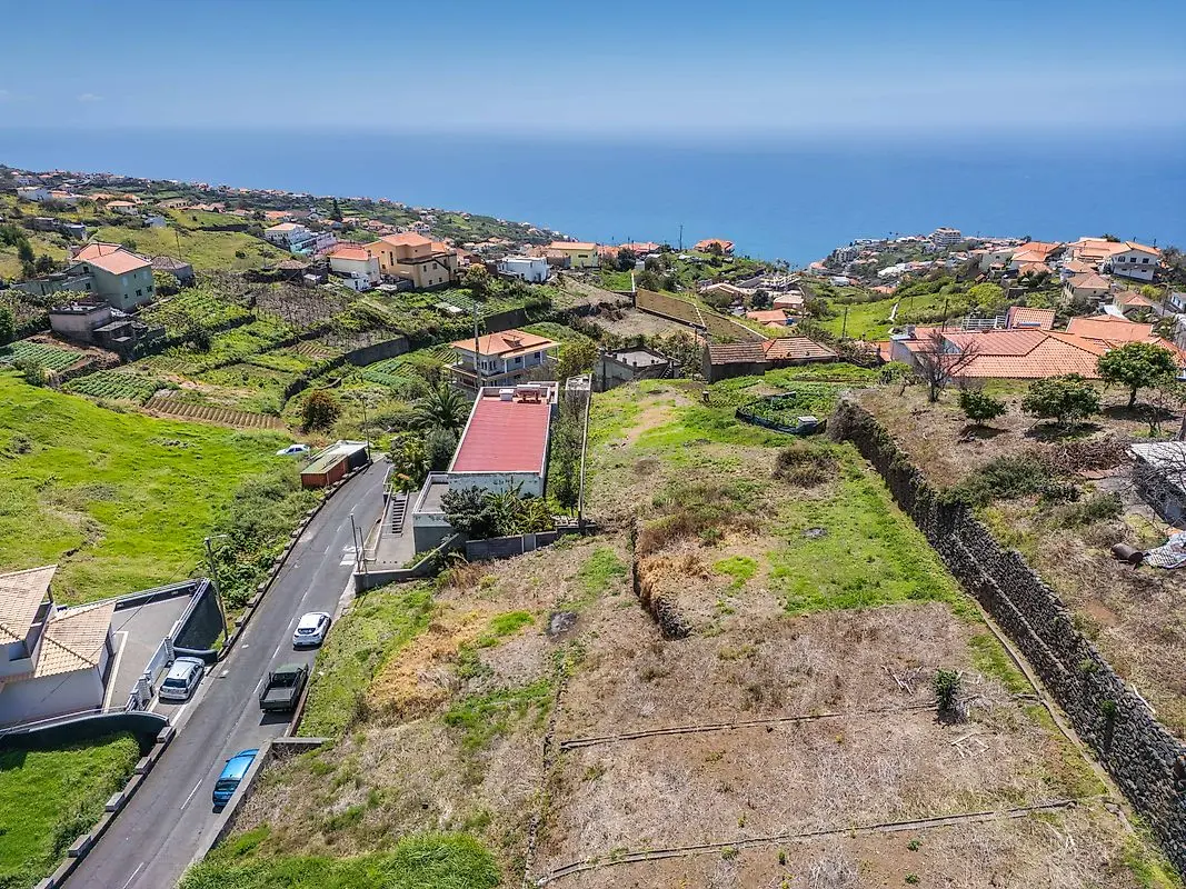 Terreno à venda em Calheta, (Madeira)